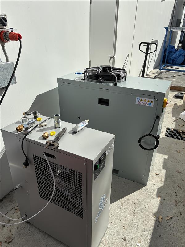thumbnail image002 Rotary Screw Compressors 22