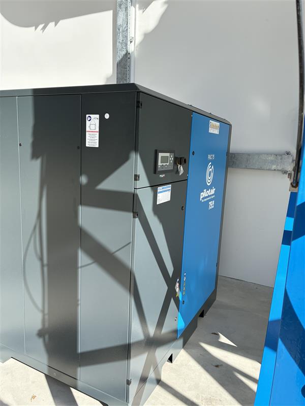 thumbnail image004 Rotary Screw Compressors 9